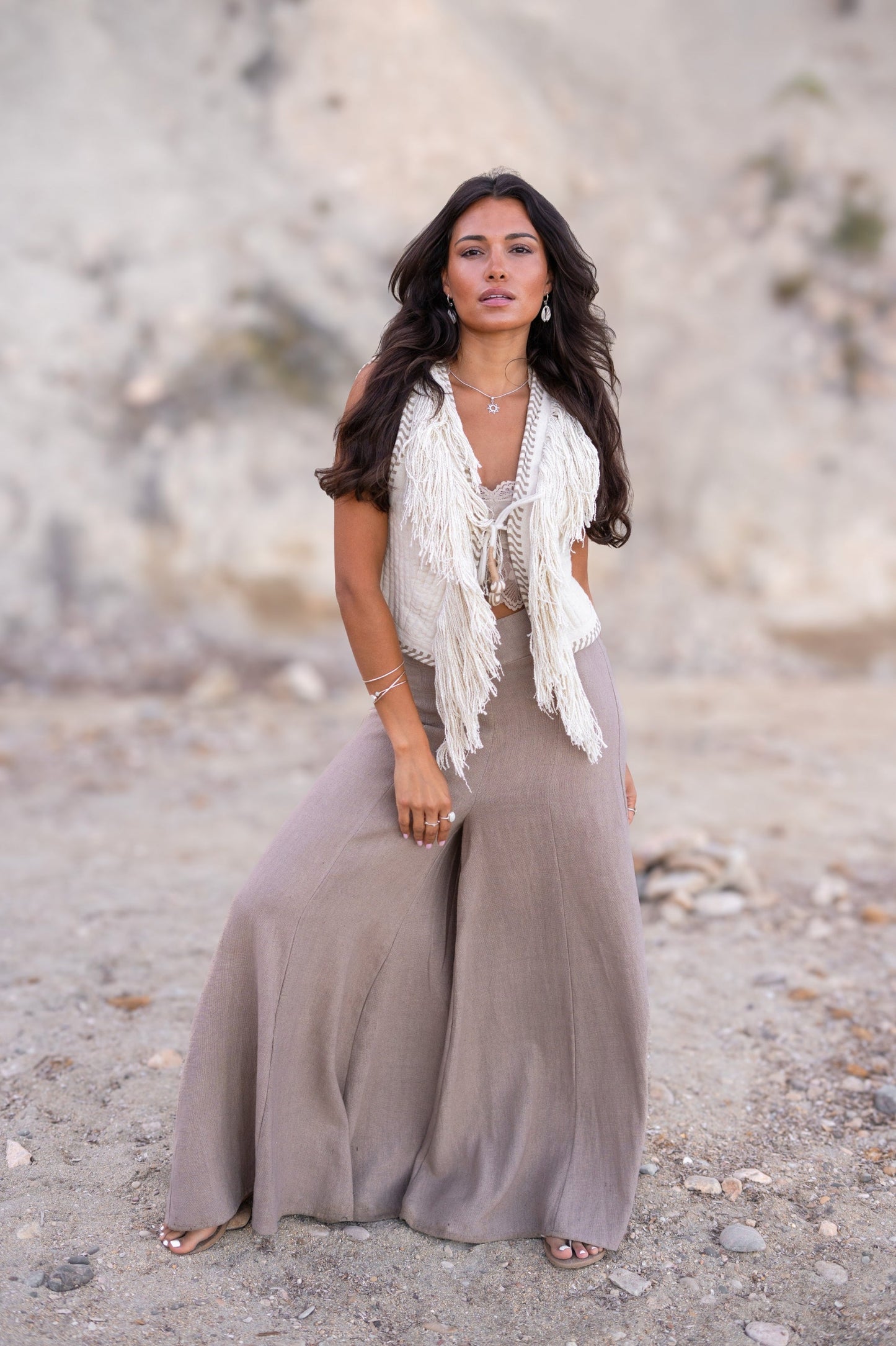 Short Fringe Gilet Esthetica Ecru