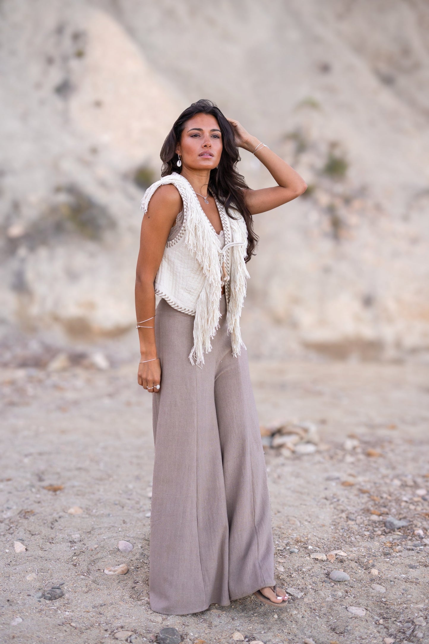 Short Fringe Gilet Esthetica Ecru